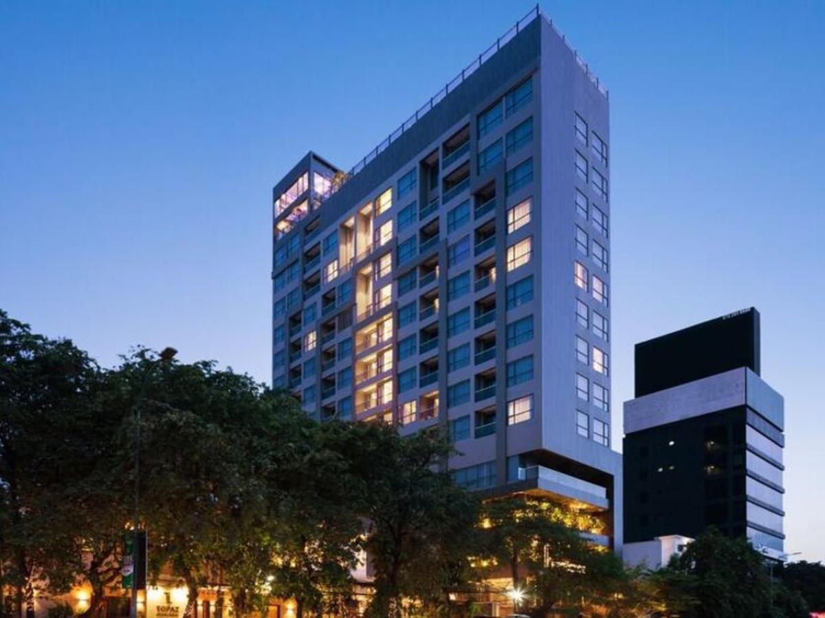 One Residence Hotel & Apartment Phnom Penh Exterior photo